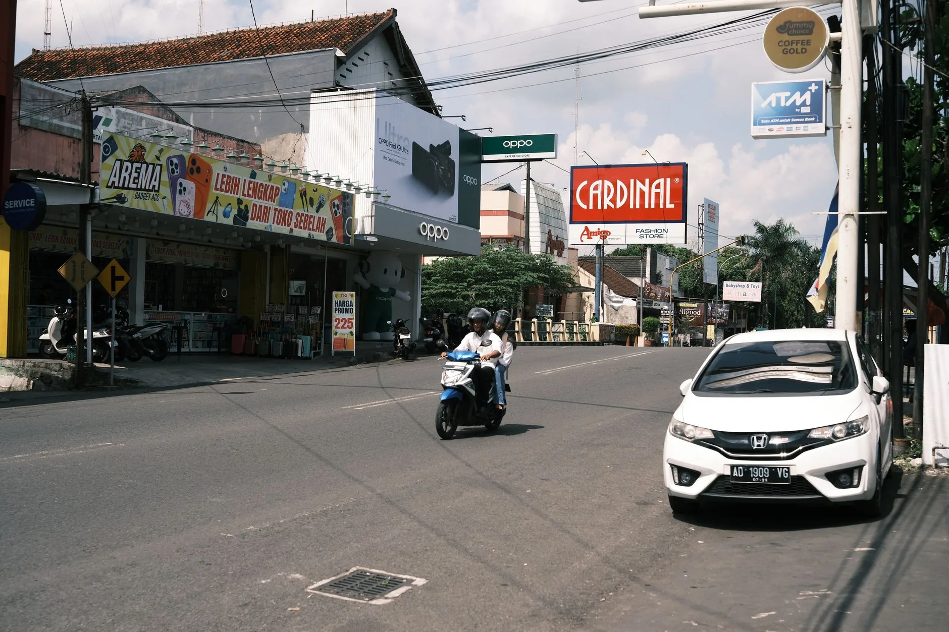 Videotron Terdekat untuk promosi bisnis Anda.